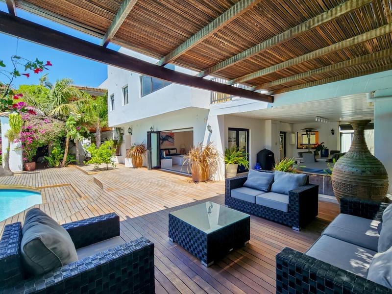 To Let 5 Bedroom Property for Rent in Helgarda Estate Western Cape